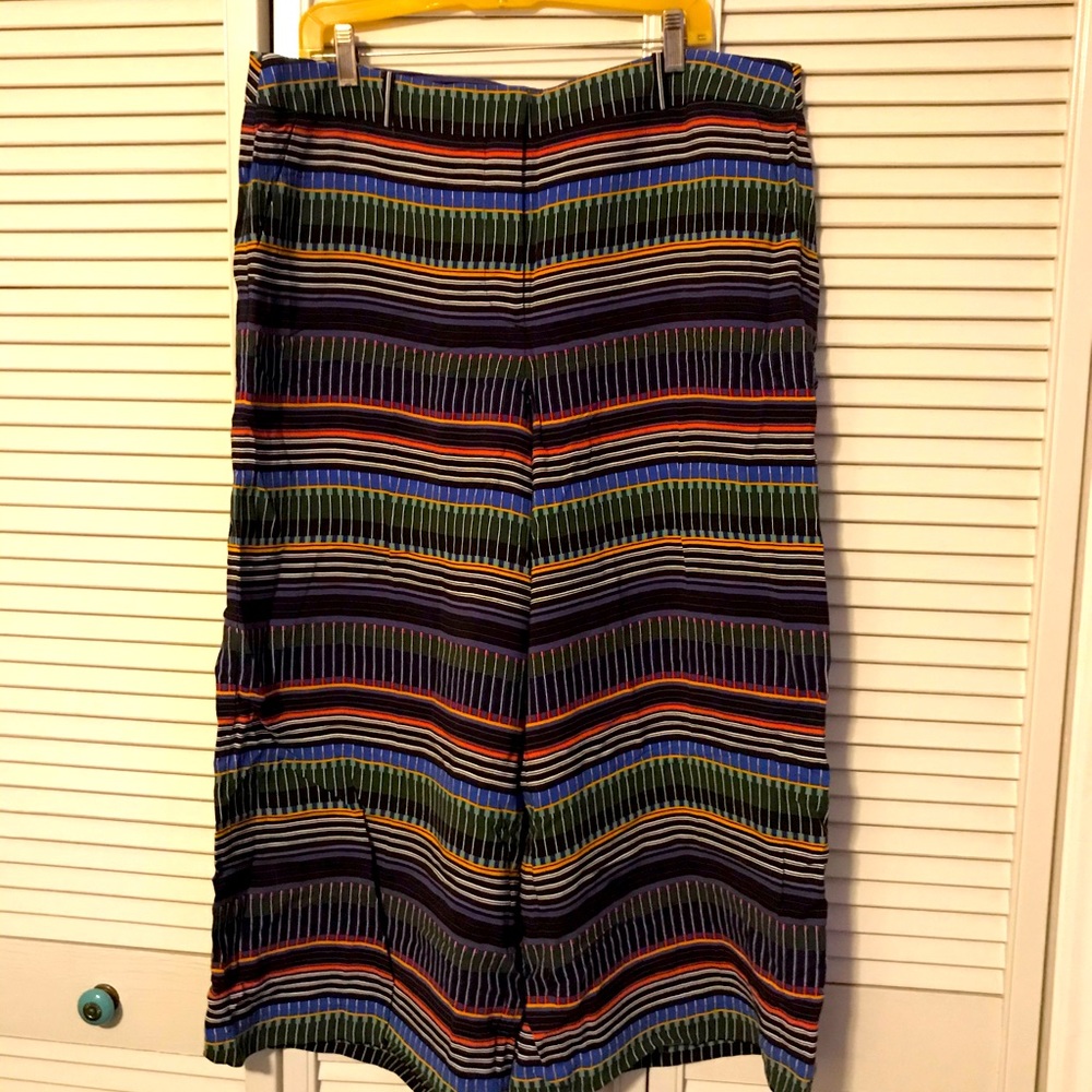 Loft cropped pants
